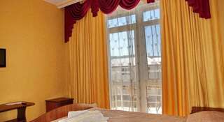 Гостиница Guest house Limani on Chernomorskaya Дивноморское Улучшенный двухместный номер с 1 кроватью или 2 отдельными кроватями-6